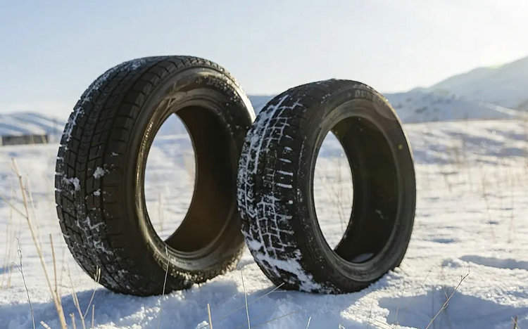 邓禄普雪地胎防滑性能怎么样(邓禄普雪地胎适合轿车吗)